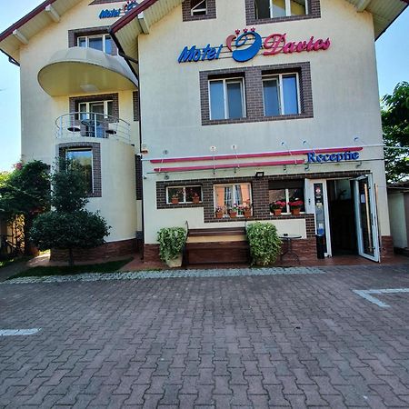 Motel Davios Targu Jiu Bagian luar foto